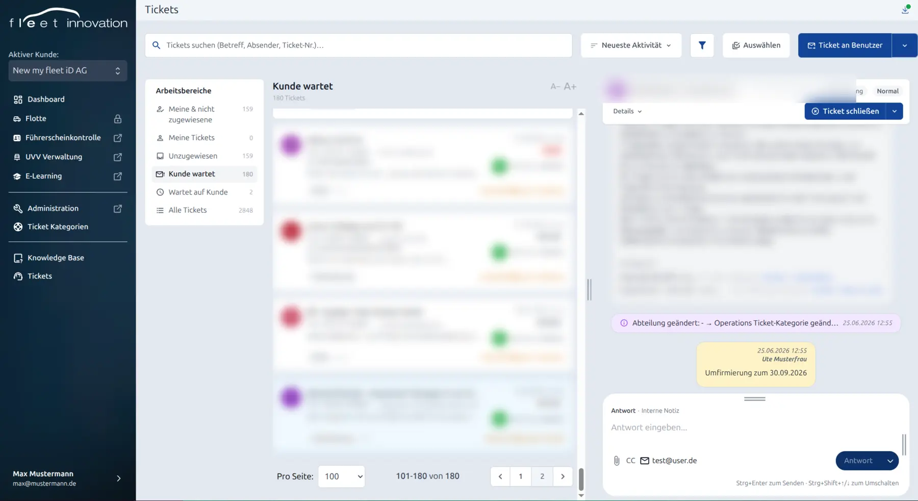 Resourcerer-basiertes Fleet-iD-Ticketing mit Arbeitsbereichen, Ticketliste und geöffnetem Vorgang.